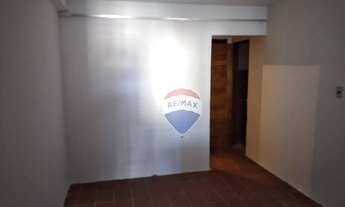 Imagem 4: Vende-se esta casa com 3 quartos,suite e garagem,próximo ao TI do Centro e Prefeitura