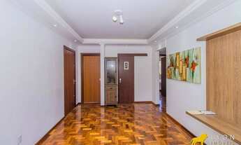 Imagem 2: Apartamento de 2 dormitórios com vaga para venda no bairro Petrópolis