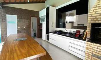 Imagem 6: CASA EM CONDOMÍNIO FECHADO, COM 5 SUÍTES, 4 VAGAS DE GARAGEM LOCALIZADA PRÓXIMA A PRAIA DO