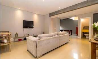 Imagem: Localização privilegiada ! Junto a Linha