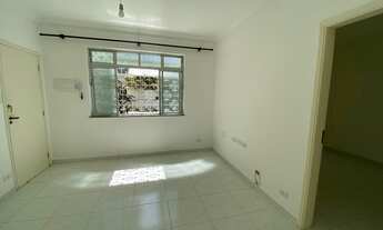 Imagem 4: Apartamento térreo para aluguel locação com 2 quartos no Boqueirão - Santos