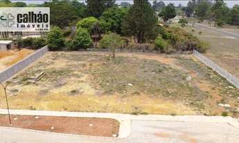 Imagem: Terreno à venda, 2050 m² por R$ 1.170.000,00