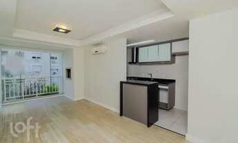 Imagem 4: Apartamento para venda com 62 metros quadrados com 2 quartos em Passo da Areia - Porto Ale