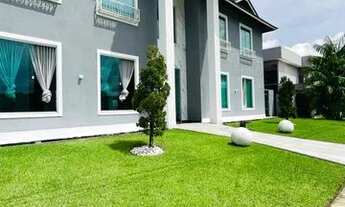 Imagem: Casa imponente duplex de alto padrão