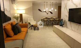 Imagem 4: Apartamento no bairro Jardim Icaraí com 181m², 4 quartos, 2 suítes