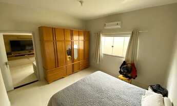 Imagem 5: Casa com 250m 3suítes, Área gourmet, 5v no Conj. Santa Fé Ap. de Goiânia