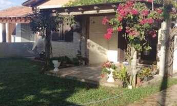 Imagem 2: Casa em Imbé com 3 dormitórios e dois banheiros, próximo ao mar