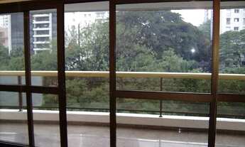 Imagem 4: Apartamento para aluguel e venda com 330 metros quadrados com 4 quartos