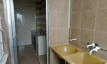 Imagem 7: Casa de 2 quartos no centro de Nilópolis