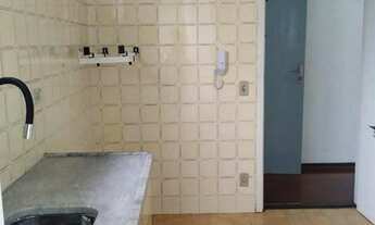 Imagem 2: Apartamento com 1 dormitório - venda por R$ 190.000,00 ou aluguel por R$ 1.421,00/mês - Ce