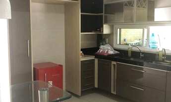 Imagem 4: Duplex com 3 suítes em condomínio fechado