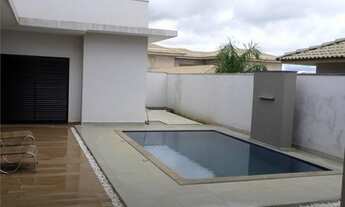 Imagem: Casa no Bairro Vila Aviação - Condominio