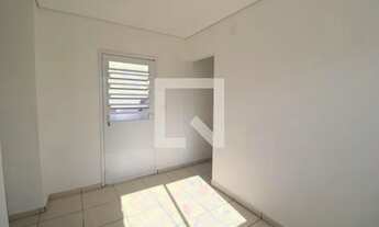 Imagem 3: Casa para Aluguel - Jardim Éster Yolanda, 3 Quartos, 60 m2