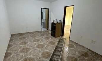 Imagem 5: Casa para venda possui 360 metros quadrados com 5 quartos em Centro - João Pessoa - PB