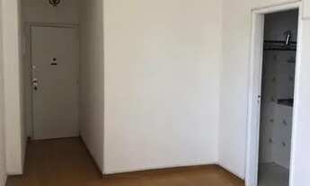 Imagem 2: Apartamento para aluguel possui 60 metros quadrados com 2 quartos em Catete - Rio de Janei