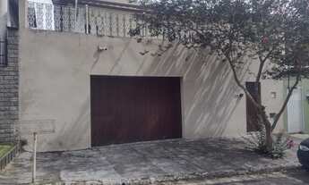 Imagem 2: Sobrado com suíte e, frente ao CLT