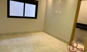 Imagem 7: Casa com 3 Suítes em lote inteiro, com piscina à venda, 187 m² por R$ 1.050.000 - Setor Tr