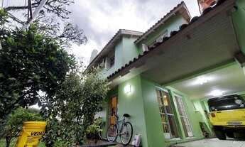 Imagem 2: Sobrado para Venda - 220.14m², 3 dormitórios, sendo 1 suites, 3 vagas - Tristeza