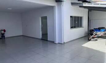 Imagem: Casa para venda tem 400 metros quadrados