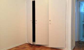 Imagem 6: Bonito apartamento na Rua Tabapua, reformado, super iluminado, sendo 2 dts e um 3º reversí