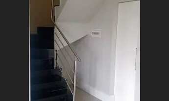 Imagem 3: Casa reformada , sala , cozinha , 02 quartos e closet , 03 banheiros , área de serviço