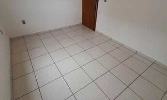 Imagem 7: Apartamento com 2 dormitórios para alugar, 50 m² por R$ 750,00/mês - Três Vendas - Pelotas