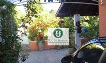 Imagem 3: Casa com 3 dormitórios à venda por R$ 450.000,00 - Estância São José - Poços de Caldas/MG