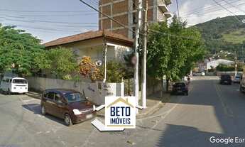 Imagem: Casa de esquina, venda com 250 m2 contruidos