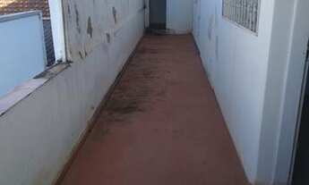 Imagem 5: Aluga-se Água e luz inclusos