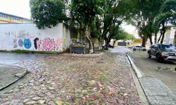 Imagem 2: Casa para venda possui 300 metros quadrados com 4 quartos em Centro - Manaus - AM