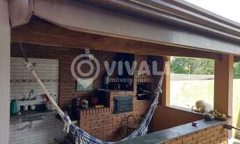 Imagem: Casa de rua - / Residencial / Jardim Ipê