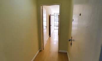 Imagem: Ponto comercial/Loja/Box para aluguel possui