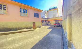 Imagem 2: BELO HORIZONTE - Casa Padrão - Floresta