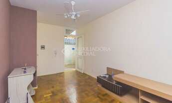 Imagem 2: PORTO ALEGRE - Apartamento Padrão - Partenon