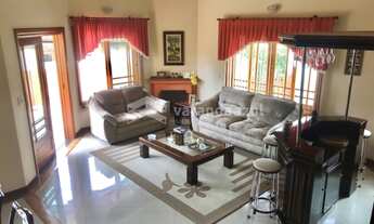 Imagem 3: Excelente Sobrado no Condomínio Aruã - aceita financiamento bancário e estuda permuta parc