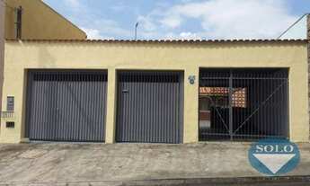 Imagem: Casa plana com 4 dormitórios no parque