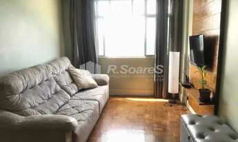 Imagem: Apartamento com dois quartos e duas vagas