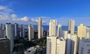 Imagem 2: Apartamento para aluguel possui 216 metros quadrados com 4 quartos