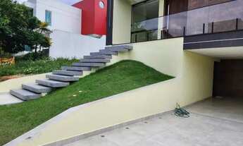 Imagem 4: Duplex Excelente padrão, 3 Suítes, Lazer. Sala de jogos. Subsolo. Original. Quintas das La