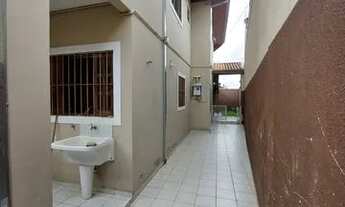 Imagem 7: Sobrado em frente ao shopping Oriente