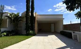 Imagem: Casa de condomínio térrea para aluguel