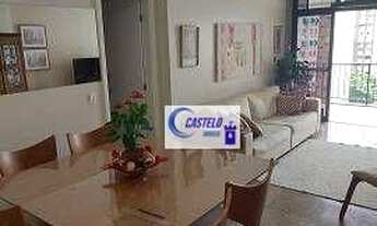 Imagem 2: BELÍSSIMO Apartamento de frente com 2 quartos, sendo uma ampla suite com banheiro de ilumi