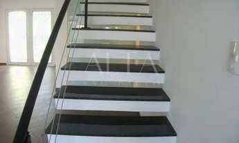 Imagem 3: Sobrado - Moema - 200 m²- 04 Dormitórios - 02 Suítes - Rua bucólica, próximo ao Metrô Euc