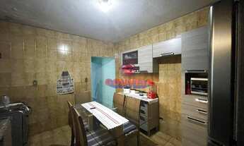 Imagem: Sobrado com 3(três) casas à venda, 161