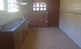 Imagem 2: Casa para venda com 180 m2 com 3 quartos