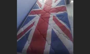 Imagem 2: Cama e chochao Casa com 1 dormitório