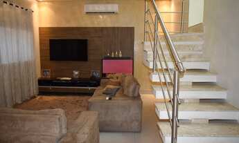 Imagem 2: Casa para venda possui 315 metros quadrados com 3 quartos em Jardim São Luiz - Piracicaba