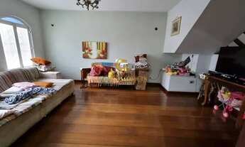 Imagem 3: LM=Casa para aluguel possui 275 metros quadrados com 5 quartos