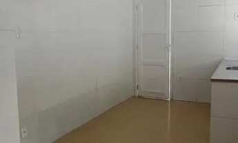 Imagem 4: Arsenal Imóveis aluga-Apartamento com 3 Quartos no Tribobó