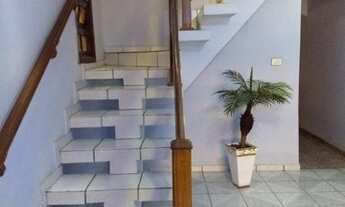 Imagem 2: Sobrado com 4 dormitórios à venda, 254 m² por R$ 795.000,00 - Vila Humaitá - Santo André/S